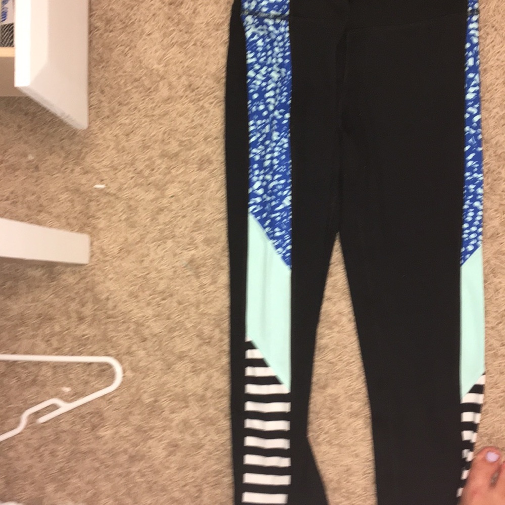 Capris - Picture 2 of 5